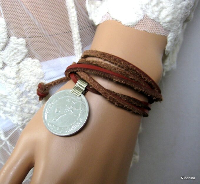 N4280q_Bracelet_wrap_cordon_cuir_piece_metal_argent