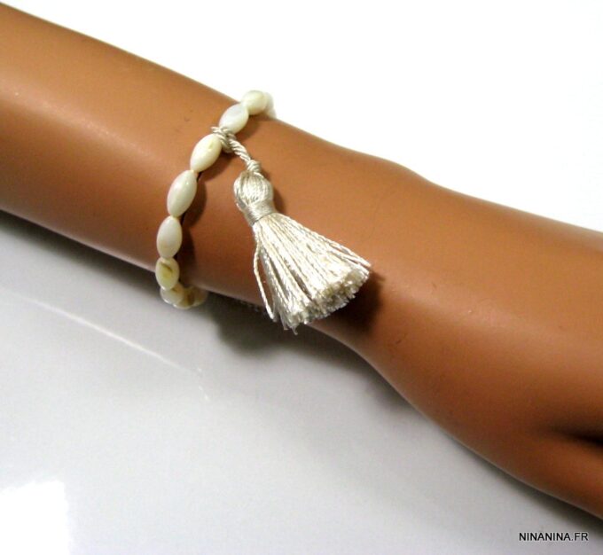 N4295j_bracelet_bague_argent_massif_nacre_pompon_ivoire