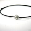 N4310b_collier_cordon_cuir_boule_metal_argent