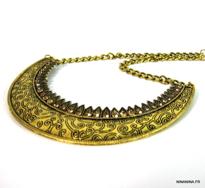 N4321e_collier_plastron_volutes_meral_dore_or