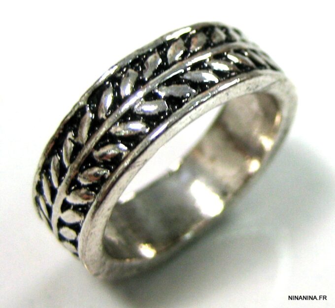 N4342a_bague_ethnique_anneau_metal_argent_vieilli