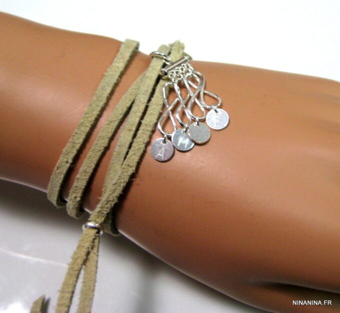 N4358o_bracelet_wrap_cordon_daim_infini_argent_massif_lettre_personnalisee