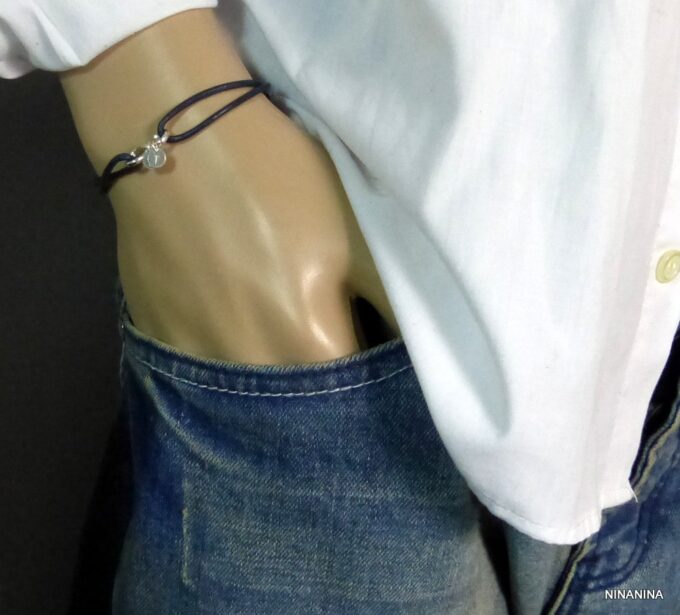 N4360tera_Bracelet_homme_femme_cordon_cuir_infini_argent_massif_personnalise_lettre-2