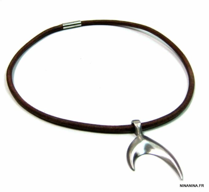 N4408a_collier_cordon_cuir_queue_baleine_acier