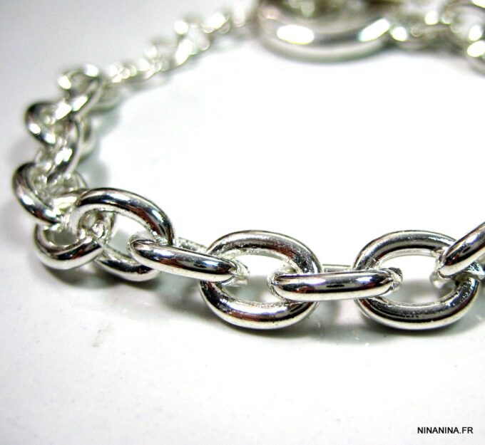 N4430e_Bracelet_chaine_plaque_argent