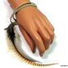 N4460e_bracelet_cordon_daim_et_longues_plumes-1