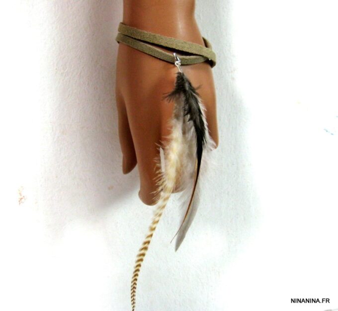 N4460h_bracelet_cordon_daim_et_longues_plumes-1