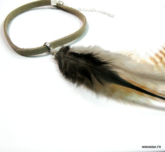 N4461c_bracelet_de_biceps_daim_et_longues_plumes-1