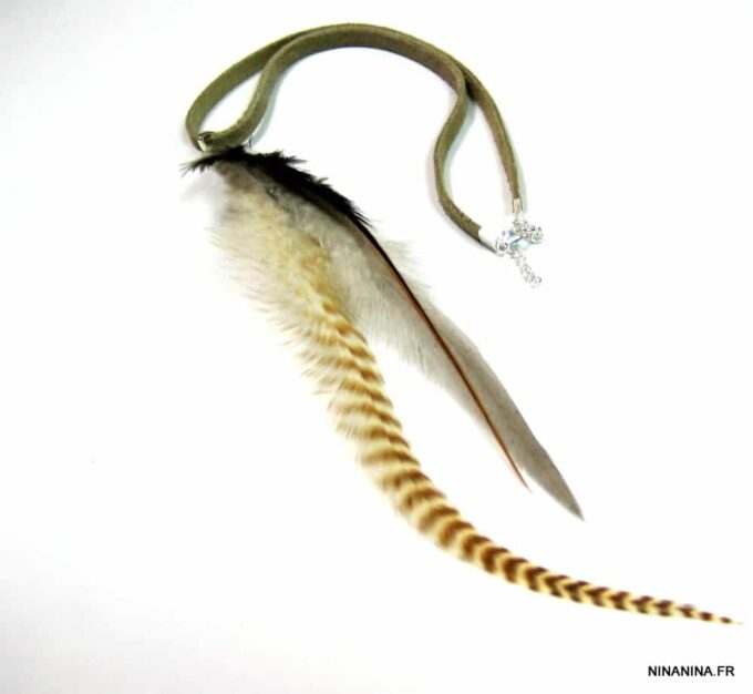 N4461h_bracelet_de_biceps_daim_et_longues_plumes-1