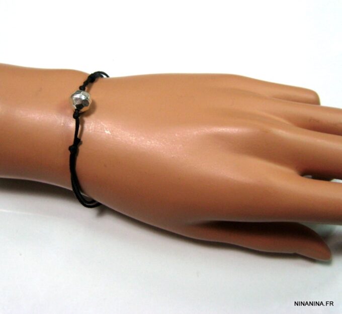N4467e_bracelet_cordon_perle_argent_massif_martele