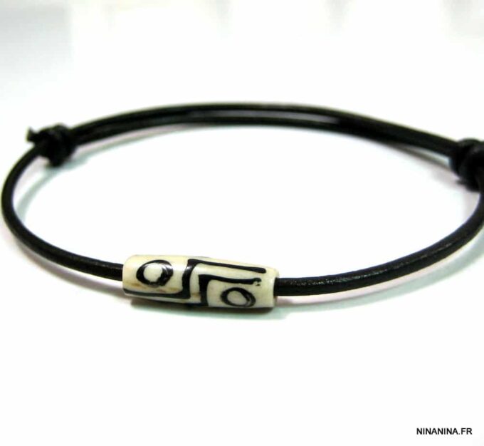 N4501a_bracelet_cordon_cuir_et_tube_os_ivoire-1