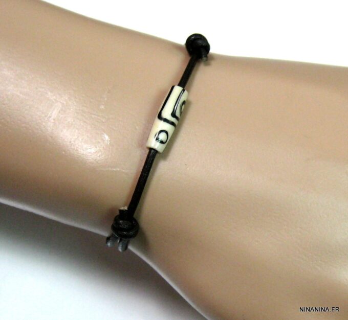 N4501i_bracelet_cordon_cuir_et_tube_os_ivoire