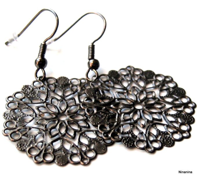N456terb_boucles_dentelle_noire
