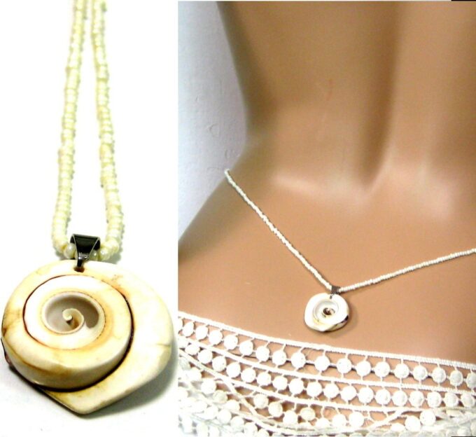 N4574e_chaine_de_taille_rocailles_blanches_et_coquillage