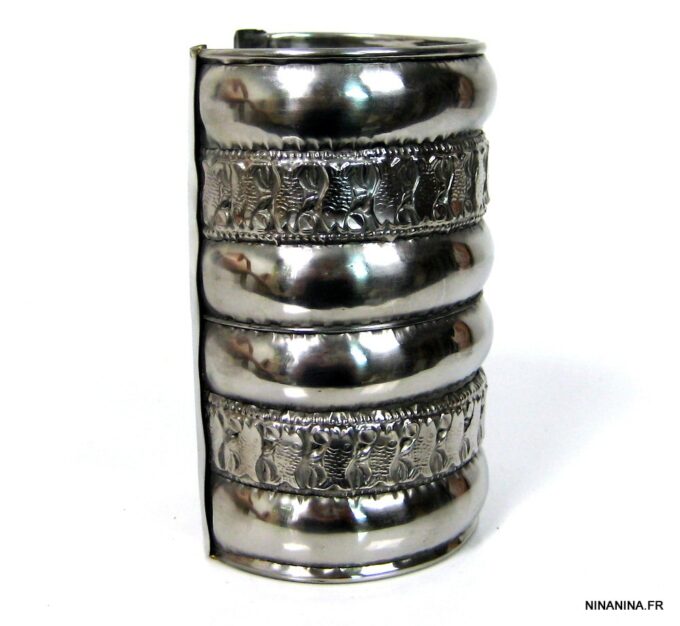 N4583j_bracelet_manchette_large_metal_argente