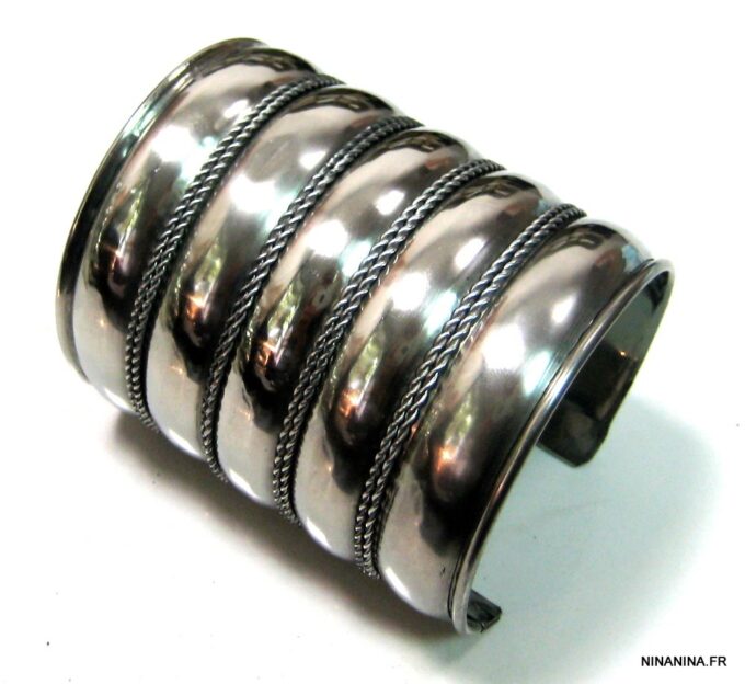 N4586f_bracelet_manchette_metal_argente_cisele