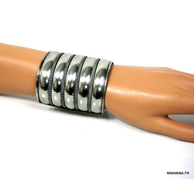 N4586k_bracelet_manchette_metal_argente_cisele