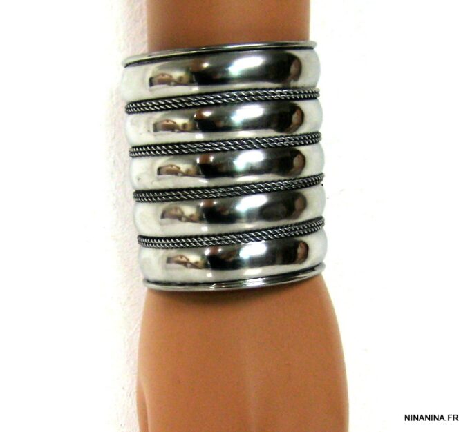 N4586m_bracelet_manchette_metal_argente_cisele