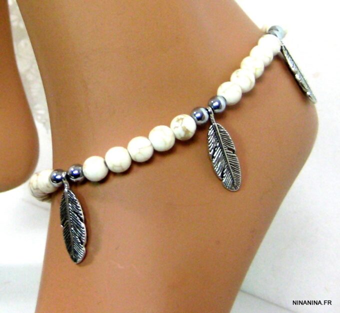 N4587d_bracelet_de_cheville_perles_turquoises_et_plumes_argent
