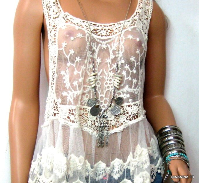 N4592s_collier_ethnique_pieces_et_coquillage_metal_argent