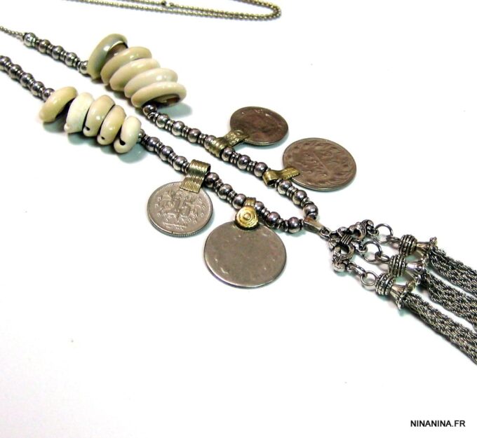 N4592u_collier_ethnique_pieces_et_coquillage_metal_argent