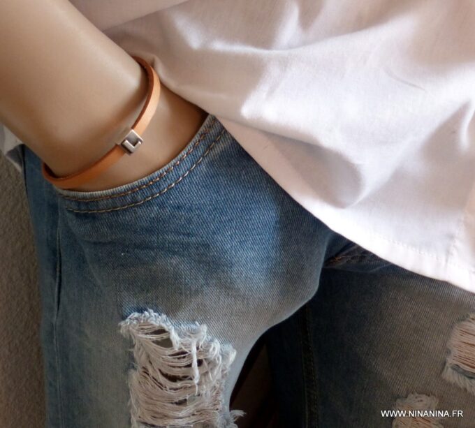 N4598J_Bracelet_cuir_personnalise_lettres_prenom_-Bijoux_Bracelets_en_ligne_NINANINA