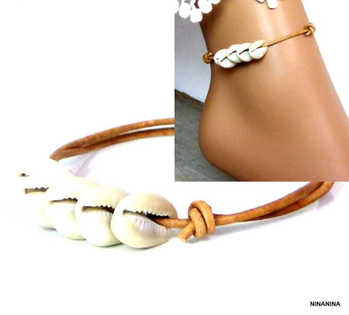 N4607b_Bracelet_de_cheville_cordon_femme_cuir_coquillages_cauri_blancs-1