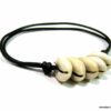 N4607b_bracelet_de_cheville_cordon_cuir_et_coquillage_grain_de_cafe-1