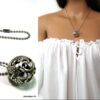 N4613_collier_boule_metal_filigranee_metal_argent