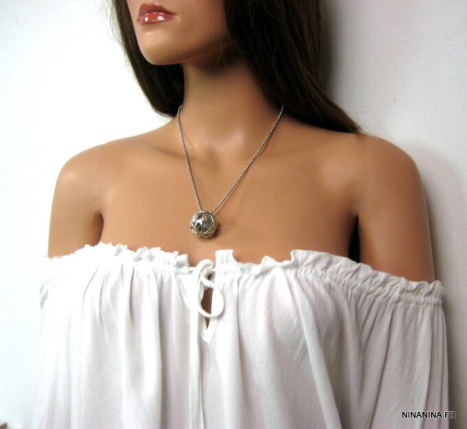 N4613d_collier_boule_metal_filigranee_metal_argent