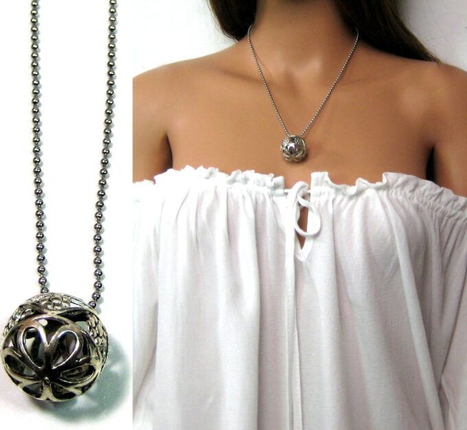 N4613e_collier_boule_metal_filigranee_metal_argent