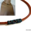 N4630_Collier_homme_cordon_cuir_perle_tube_patine_turquoise_NINANINA