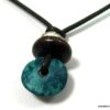 N4632a_collier_ethnique_cuir_disque_turquoise