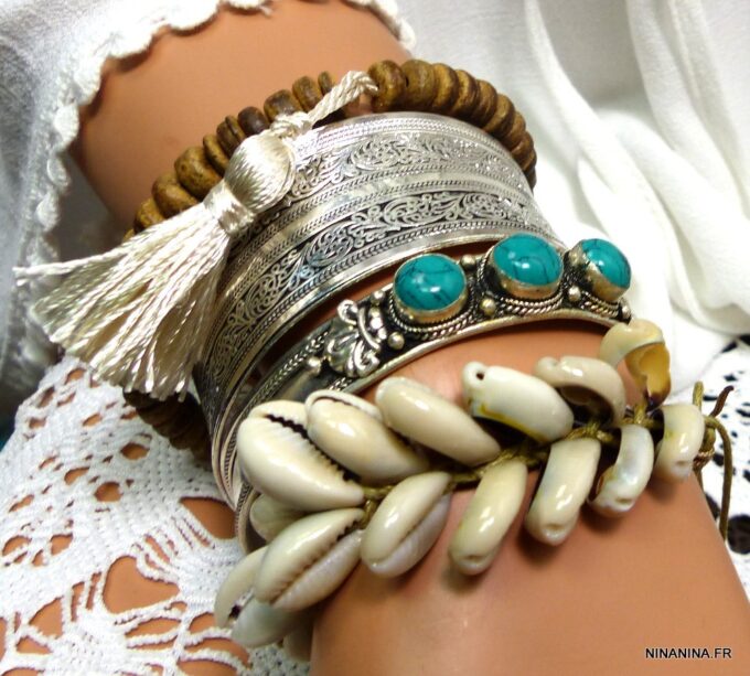 N4636ter_Bracelet_manchette_argente_turquoises-3