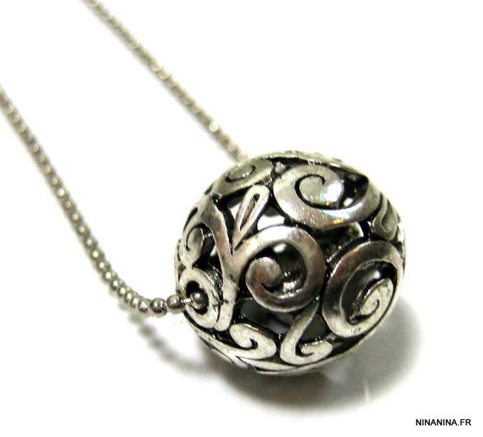 N4658a_collier_long_boule_metal_argent