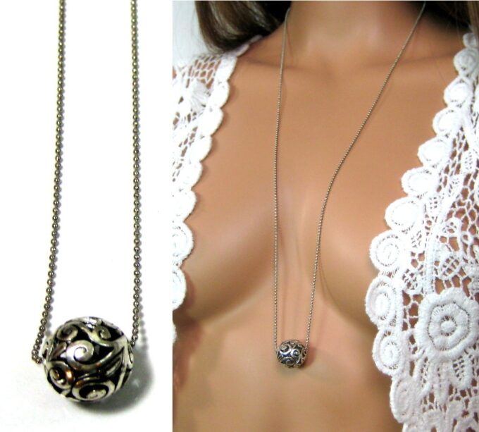 N4658b_collier_long_boule_metal_argent