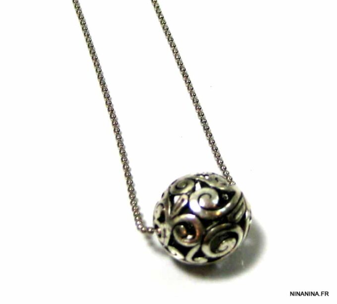 N4658k_collier_long_boule_metal_argent