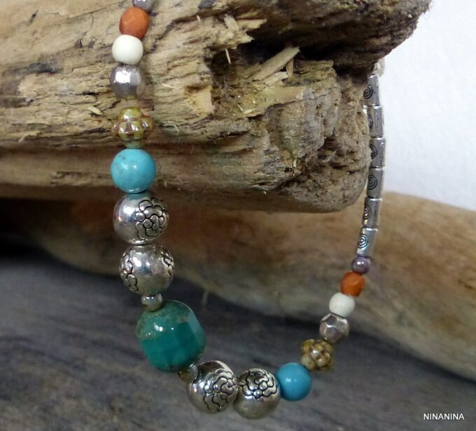 N4703terd_Bracelet_boheme_perles_picasso_et_turquoises-1