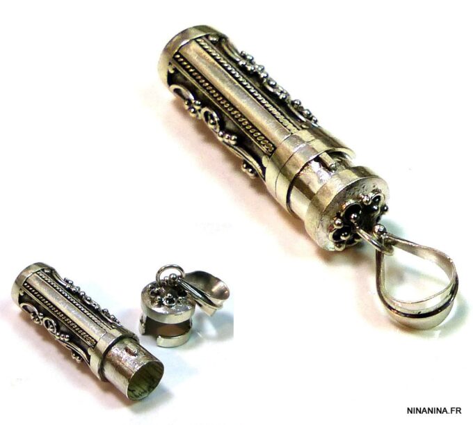 N4730i_pendentif_urne_funeraire_argent_massif-1