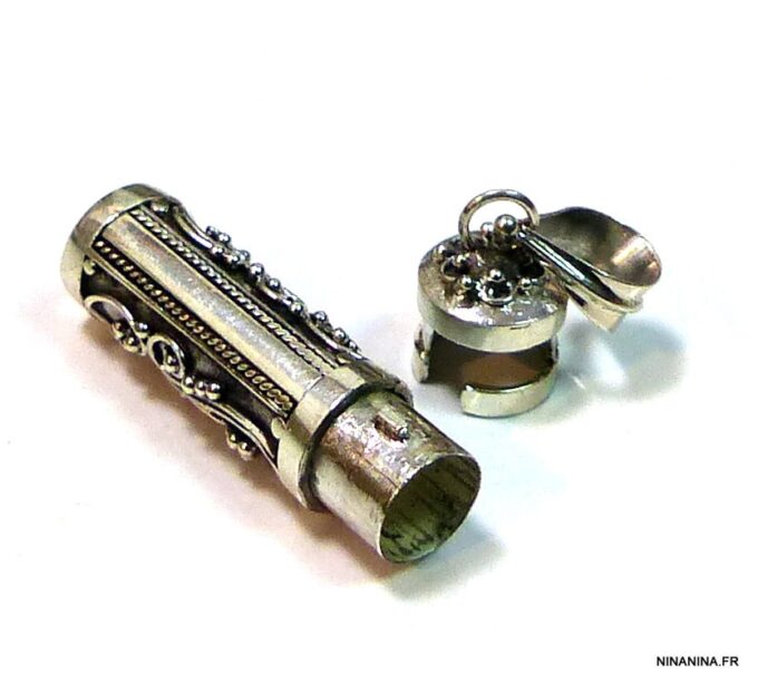 N4730k_pendentif_urne_funeraire_argent_massif-1