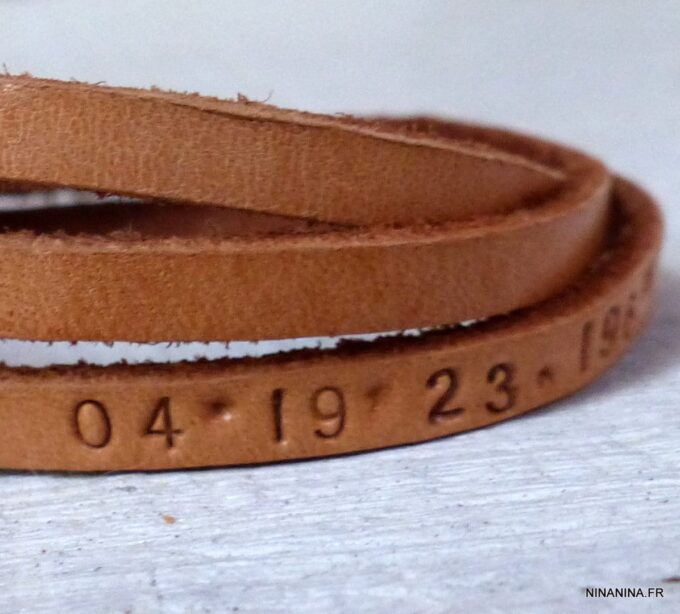 N4827_Bracelet_cuir_3_tours_Acier_personnalise_position_GPS_-_Bijoux_Bracelets_en_ligne_Ninanina