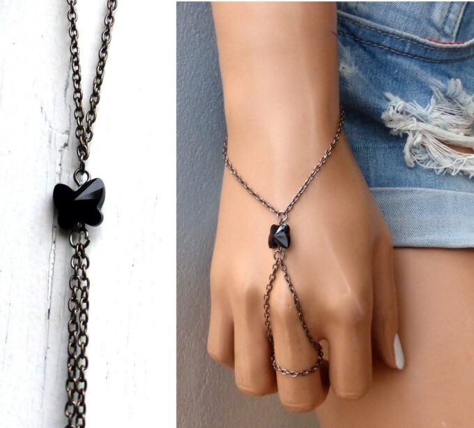 N4828_Bracelet_bague_chaine_de_main_metal_noir_papillon_cristal_de_swarovski_-_Bijoux_Chaines_en_ligne_Ninanina