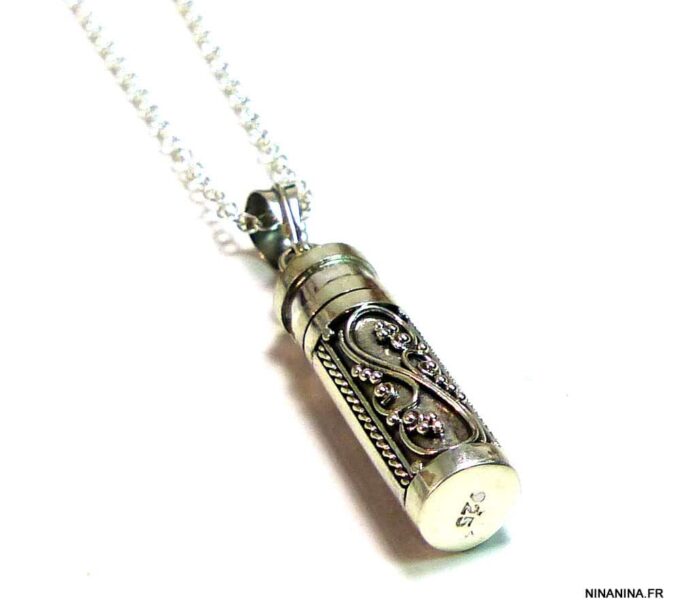 N4874e_Collier_sautoir_pendentif_urne_funeraire_argent_massif-2