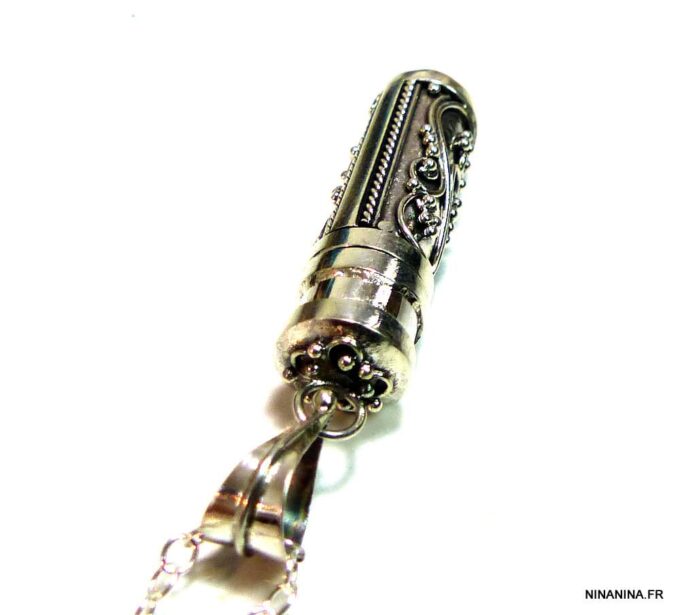 N4874n_Collier_sautoir_pendentif_urne_funeraire_argent_massif-2