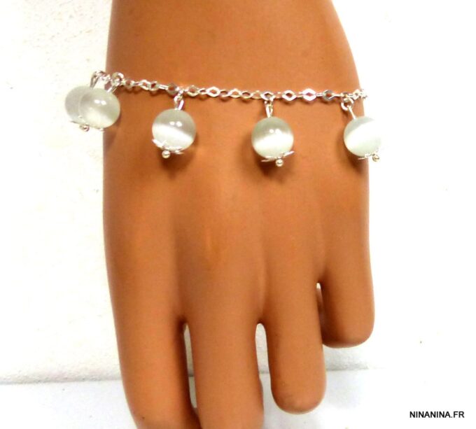N4889c_bracelet_argent_massif_perles_oeil_de_chat_blanches