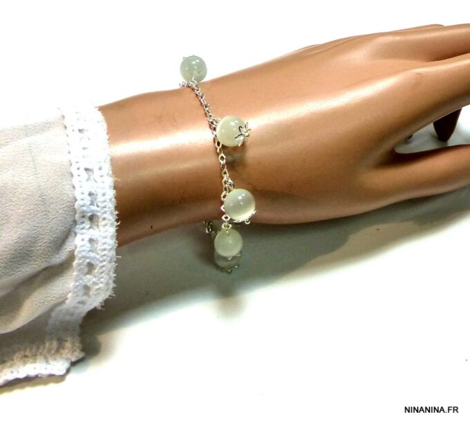 N4889g_bracelet_argent_massif_perles_oeil_de_chat_blanches