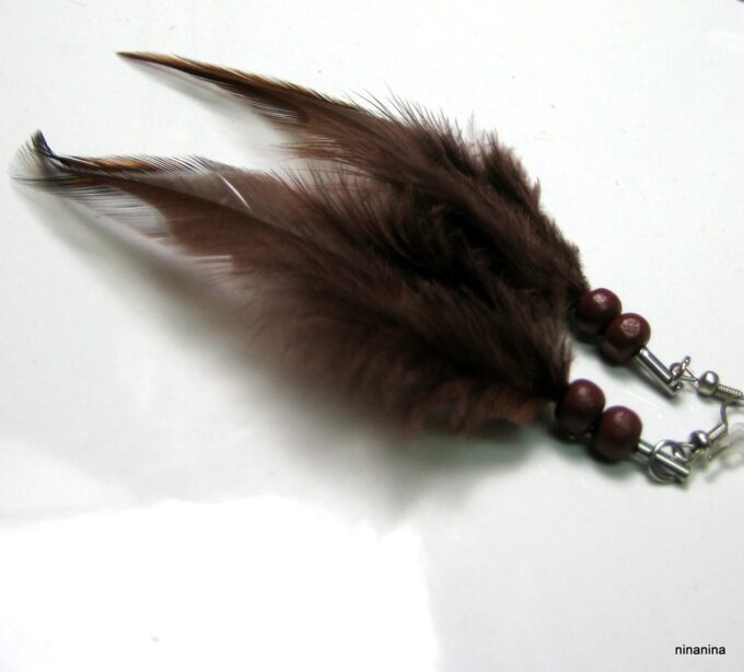 N758terk_boucles_doreilles_plumes_et_perles_bois