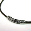 N962ter_collier_cordon_cuir_demi_lune_metal_argent