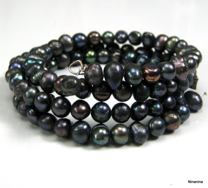 N979ter_bracelet_3_rangs_perles_deau_douce-1