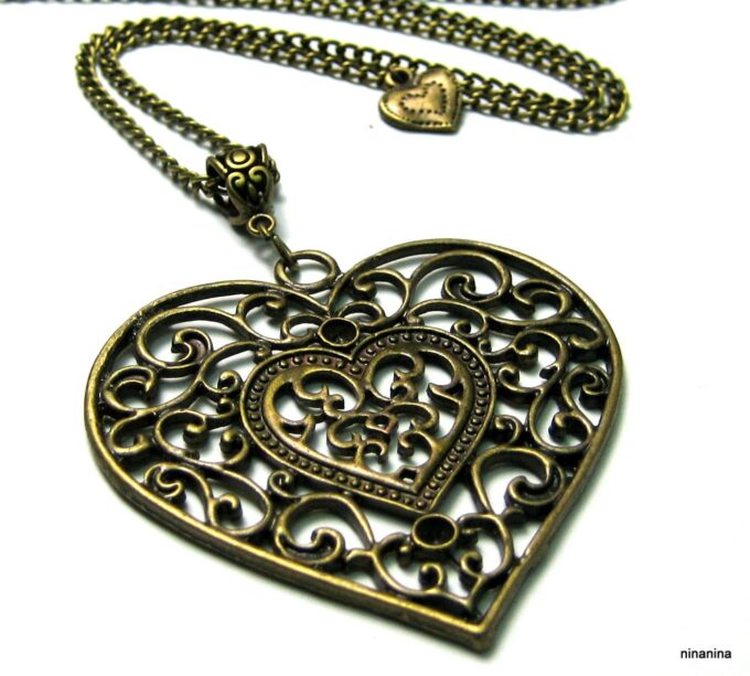 N1014tera collier long coeur métal bronze
